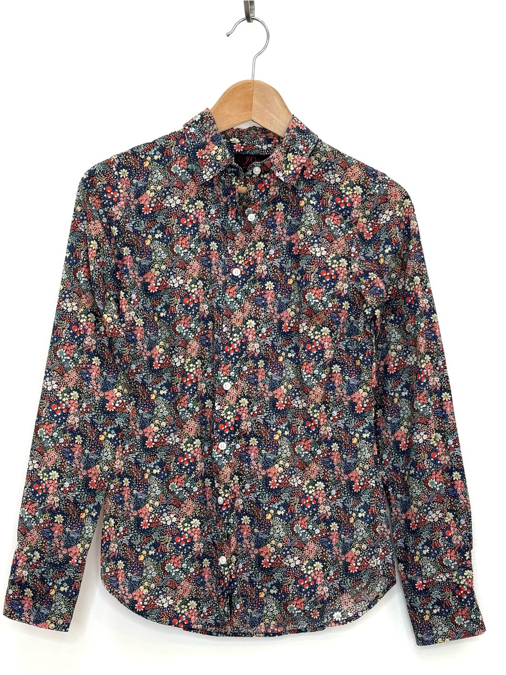 J. Crew Liberty London Perfect Shirt Elderberry Floral Size 2 Cottagecore Preppy - Picture 7 of 15